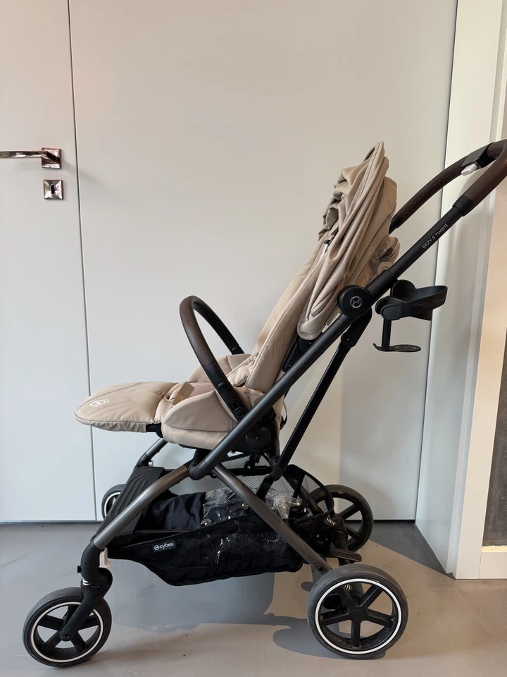 Cybex Eezy S Twist+2 Buggy. Almond Beige. Guter Zustand. Inkl. Regenverdeck - Bild 3 von 4