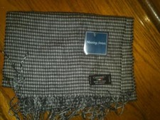 NWT 25 MENS MEETING STREET BLACK AND WHITE CHECKED FRINGED SCARF NICE