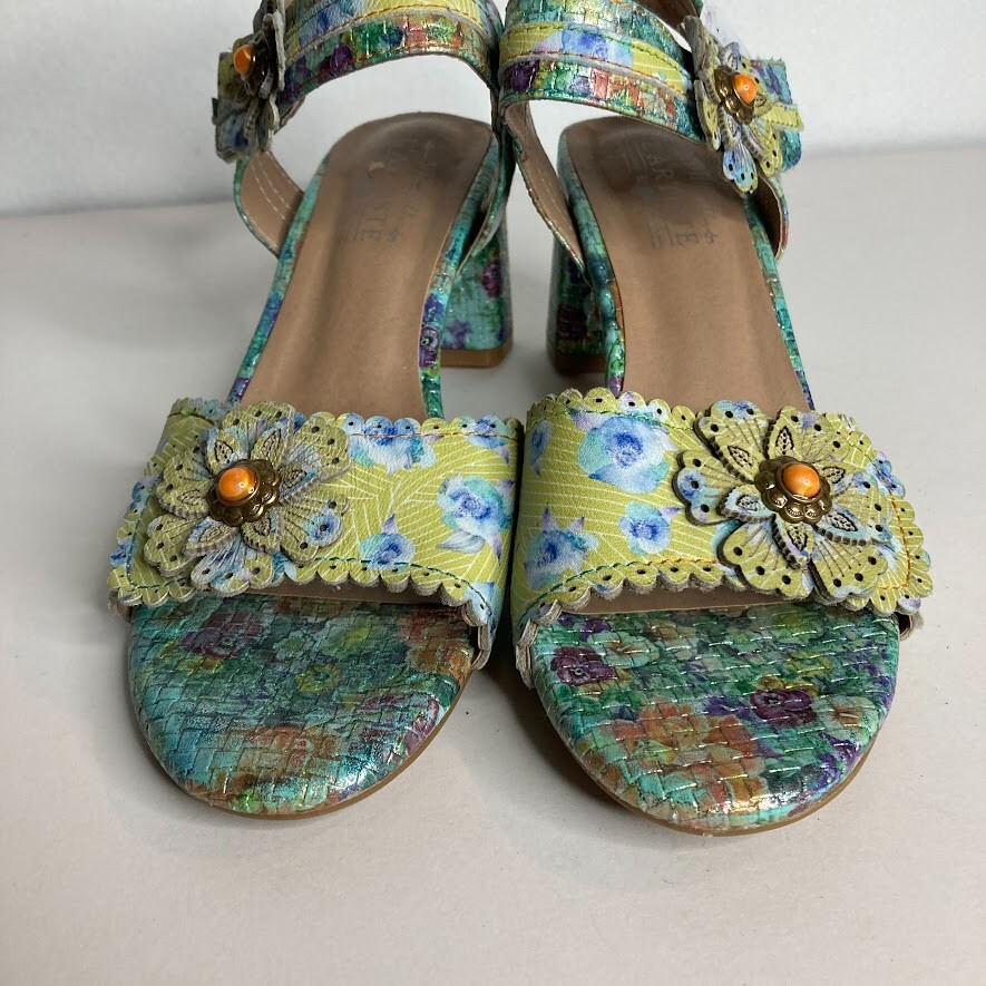 L'Artiste by Spring Step Vogeush Floral Heeled Sandal Sz 9 (40) 3" heel New