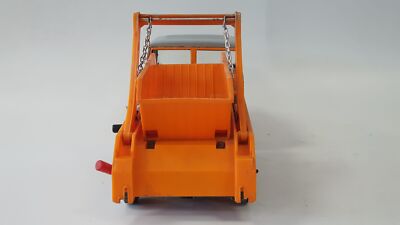 JOUSTRA CAMION BERNARD AVEC BENNE MINIER MECANISME A CLE SAN