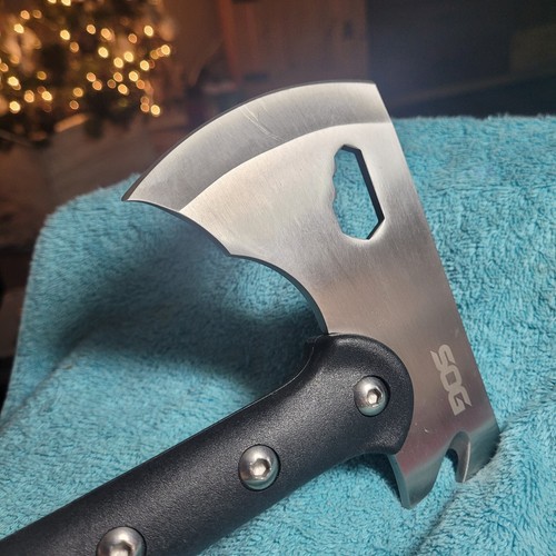 SOG Camping Hatchet Tool, **NEW OPEN BOX*EXTREMELY SHARP CUTS PAPER LIKE A KNIFE
