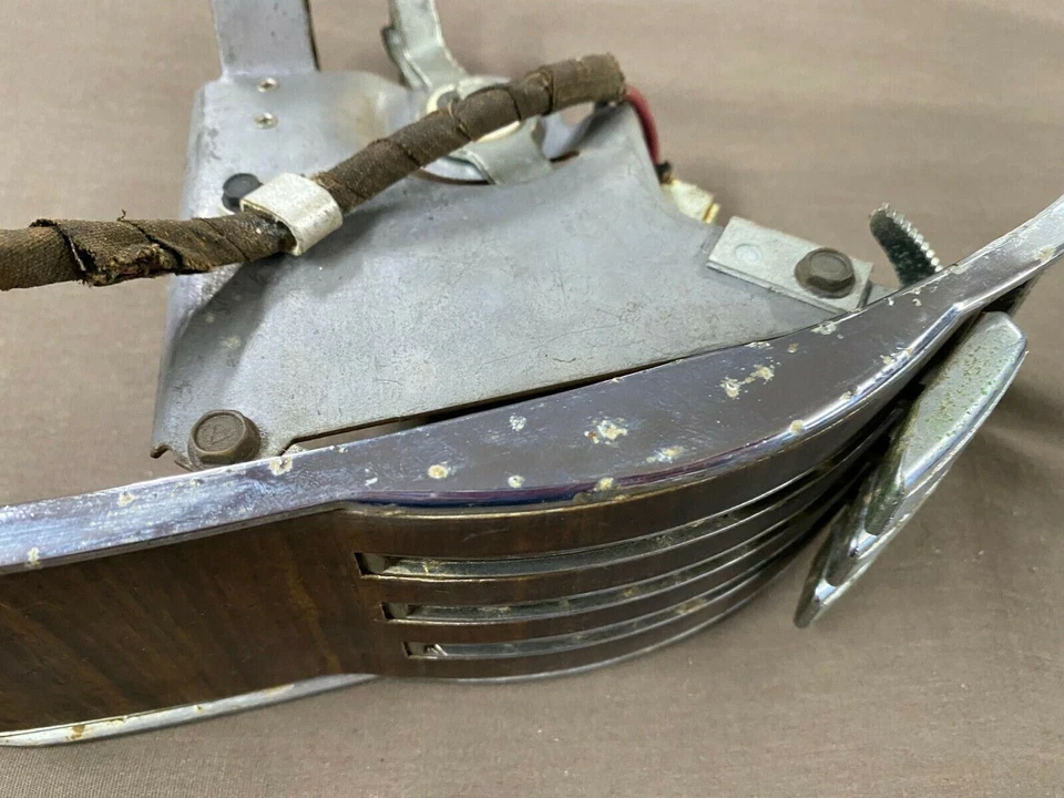 Ford Mustang Mercury Cougar 1968 control de calefacción grano de madera C8ZA-18A668   Foto 4 de 4