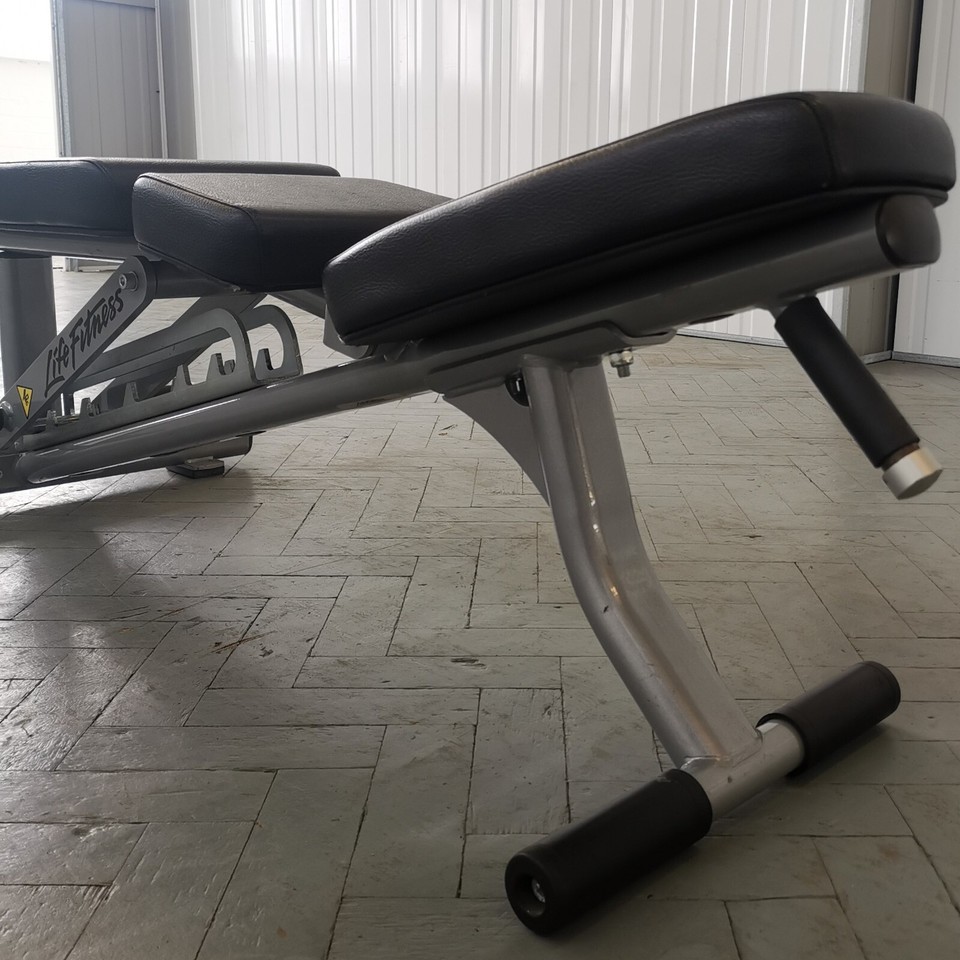 Used Commercial Gym Equipment Life Fitness Heavy Duty Weight Bench