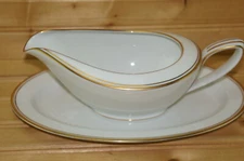 Noritake Coronet 6972 Gravy Boat or Sauce Bowl with Underplate, 2-pcs, 9 7/8"