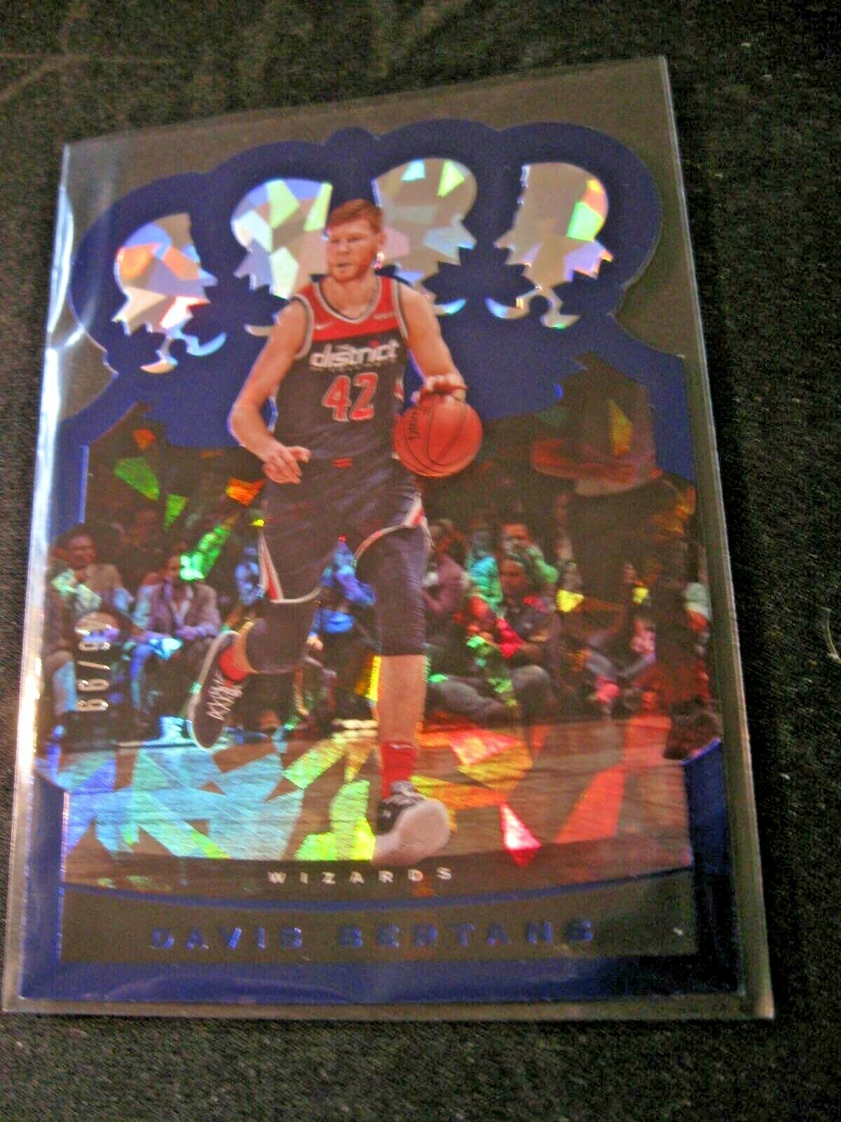 DAVIS BERTANS 2020-21 Panini Crown Royale Crystal Blue Die-Cut #64 Wizards 46/99