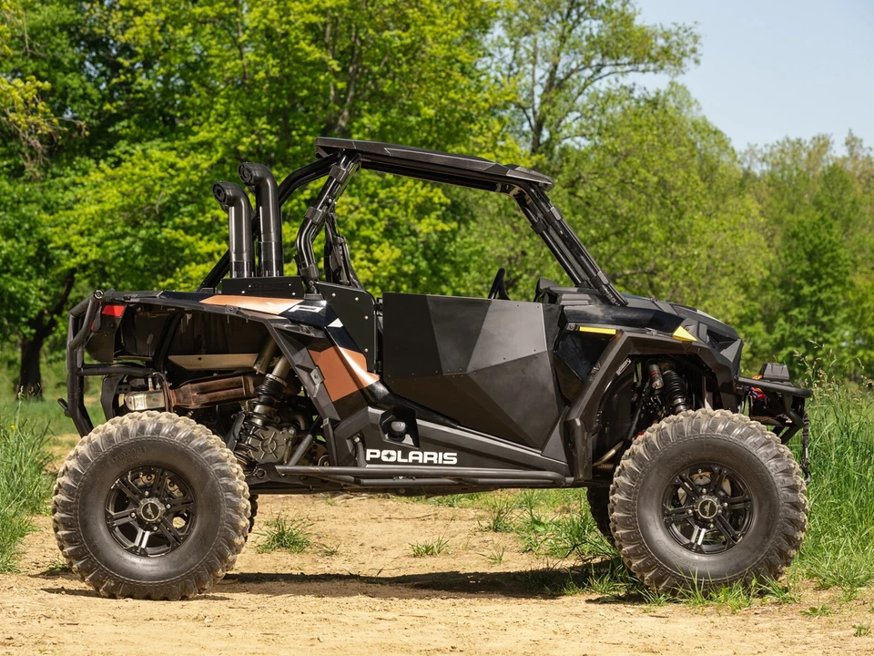 Kit de snorkel SuperATV Depth Finder™ para Polaris RZR XP 1000 / XP 4 1000 (2014-23) Foto 3 de 4