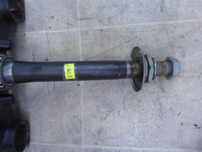 1998 Triumph Sprint 900 S363-2) lower triple tree steering stem