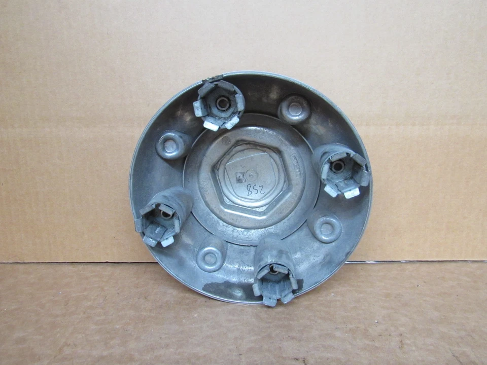 Dodge Ram 2500 2000 2001 2002 2003 llanta de aleación de 16" tapa central cromada Foto 2 de 4