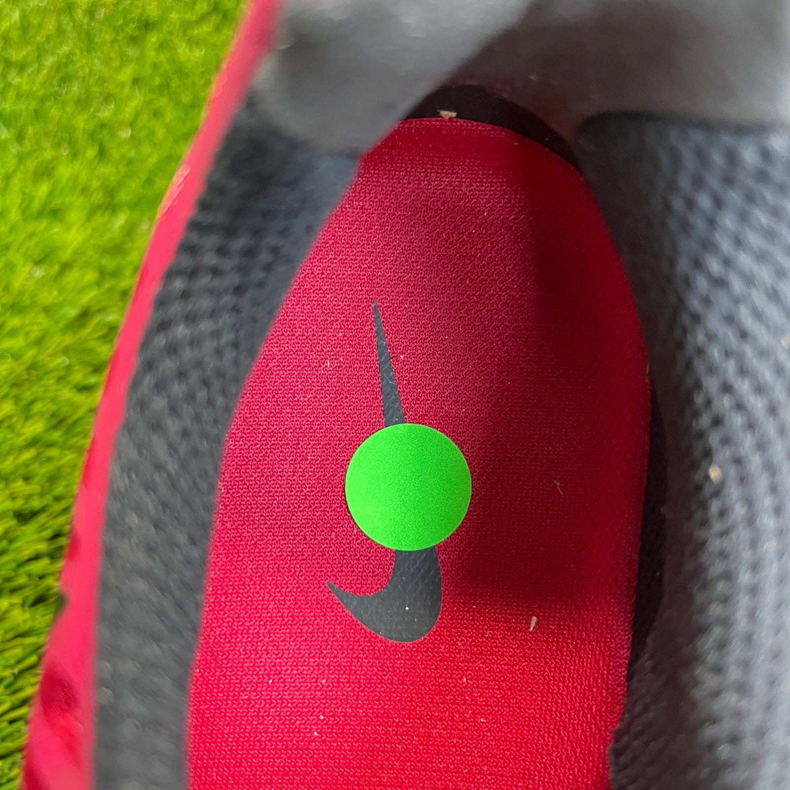 Nike Lunargato II 2 Gato Mens Size 9 White Red Black Running Indoor Soccer Shoes thumbnail 8