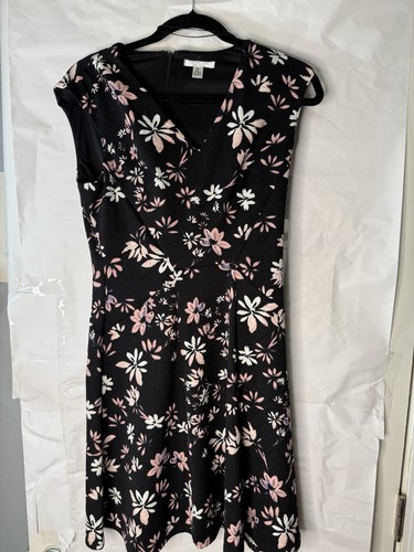 London Collection Petite Women’s Dress. Floral swing Skirt - Picture 2 of 8