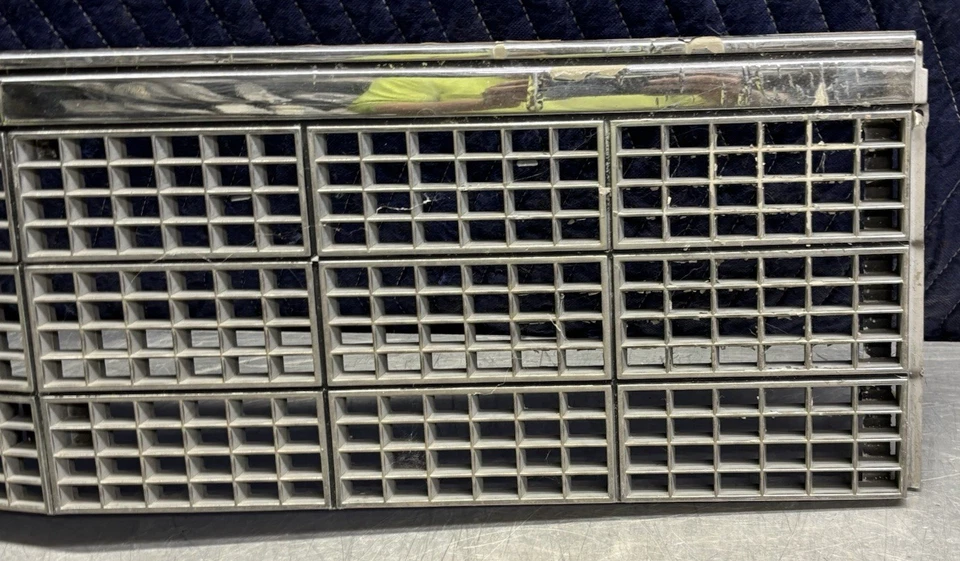 1979 Buick Electra Park Avenue Chrome Grille & Headlight Bezel Set OEM Foto 4 de 4