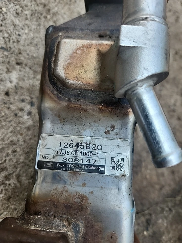 EGR Cooler For 2015 Chevrolet Silverado 2500hd/3500hd 6.6 12645820 - Image 2 of 4