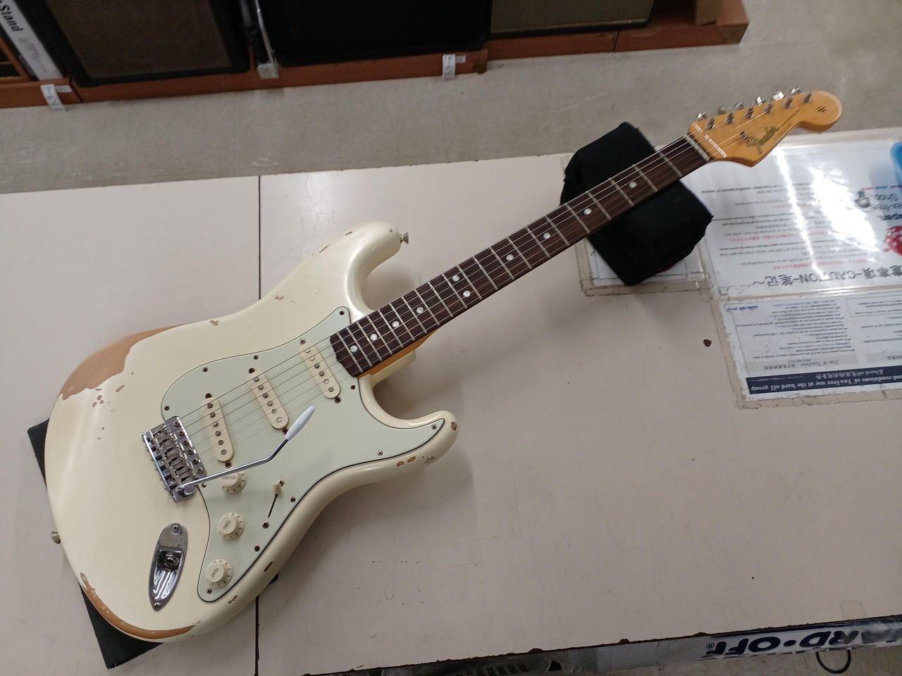 FENDER ELECTRIC GUITAR AMERICAN ORIGINAL 60S STRAT Used