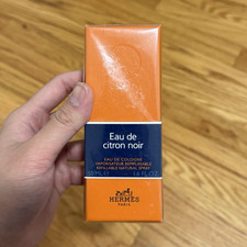 Eau de Citron Noir Hermès 香水- 一款年中性香水