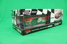 Chase Elliott 2024 - #9 Hooters (Texas Raced Win) - 1:24 ARC Diecast