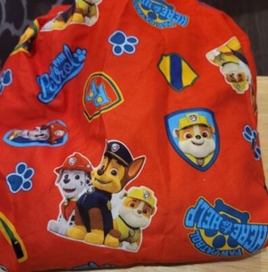 PAW PATROL CRIB / YOUTH BED SHEET & PILLOW CASE BY, NICKELODEON -GREAT CONDITION