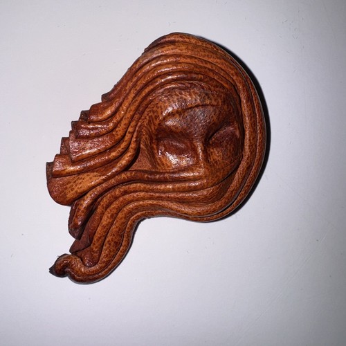 Abstract Artisan Handmade Leather Brooch - Woman's Face