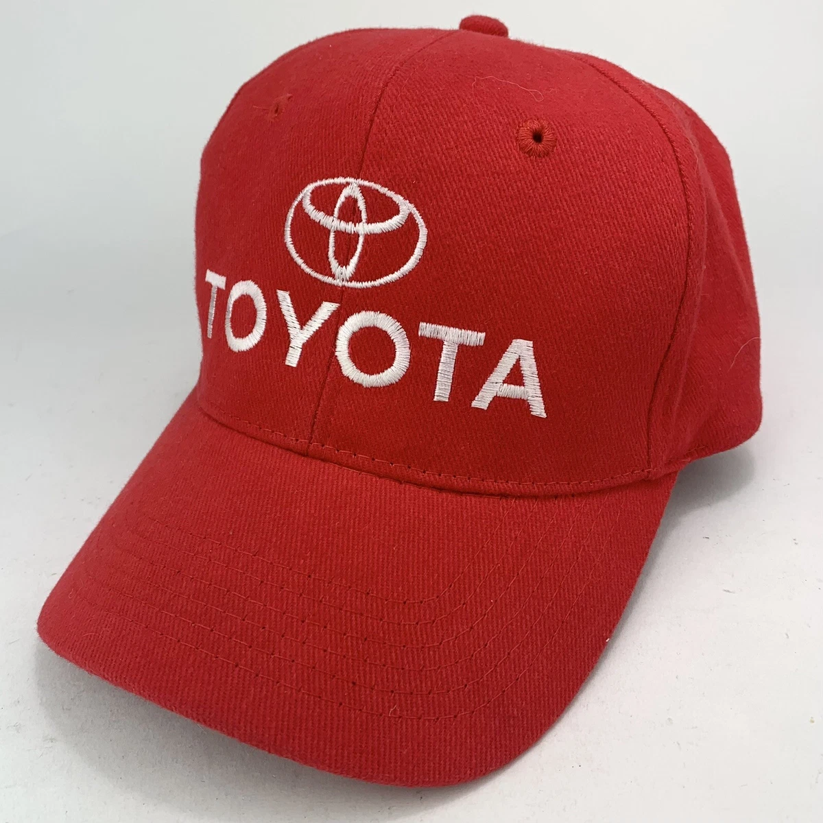 Toyota Emblem Spells Toyota