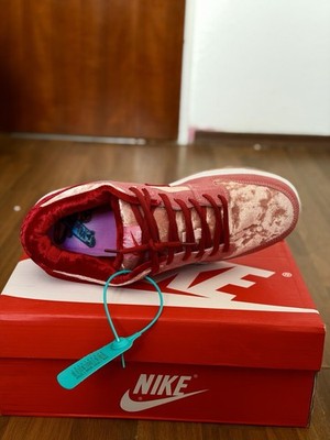 Nike SB Dunk Low Pro SB ''Valentines Day' EU 44 Samt rosa/rot Low Top DD2489-600
