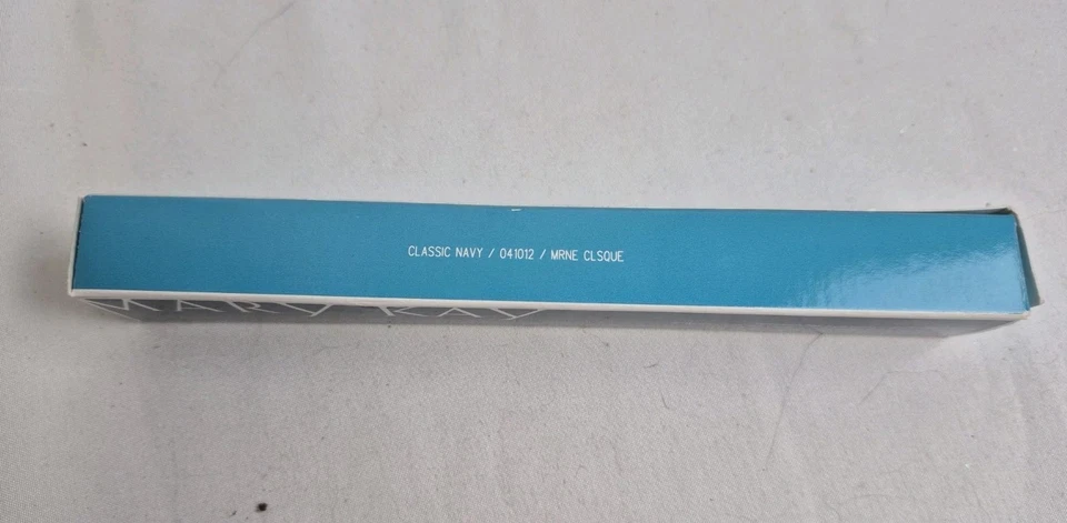 New Mary Kay Weekender Eye Pencil with Sharpener Classic Navy .08oz - Image 2 of 3