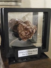 Barite Rose Rock, Oklahoma State Rock. Large with display.