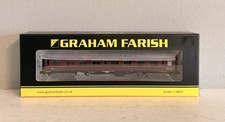 Graham Farish 374-018 - BR Mk1 SO Second Open WCRC Maroon