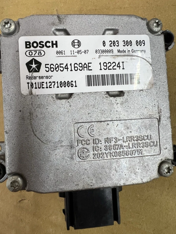 2012-14 Chrysler 300 Front Radar Distance Cruise Control Module Unit 56038957AD - Image 4 of 4
