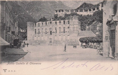 29-83) CARTOLINA ANTICO CASTELLO CHIAVENNA ANIMATA VIAGGIATA SONDRIO