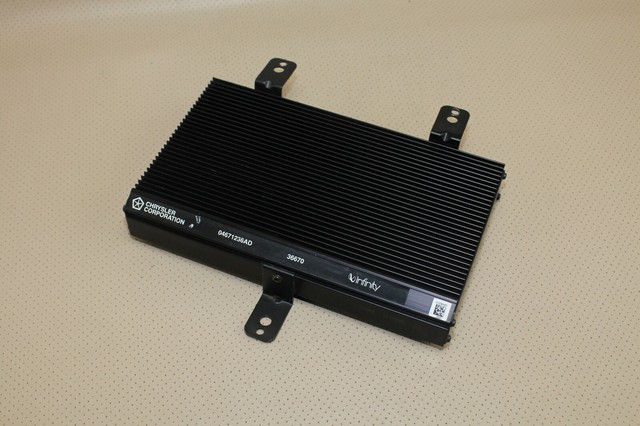 1997-2000 Chrysler Sebring Infinity Radio Amplifier 04671236AD Amp