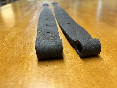 2x Med.Antique Barn Strap Hinges 20” Long - Hand Hammered Wrought Iron Clean - Picture 3 of 8