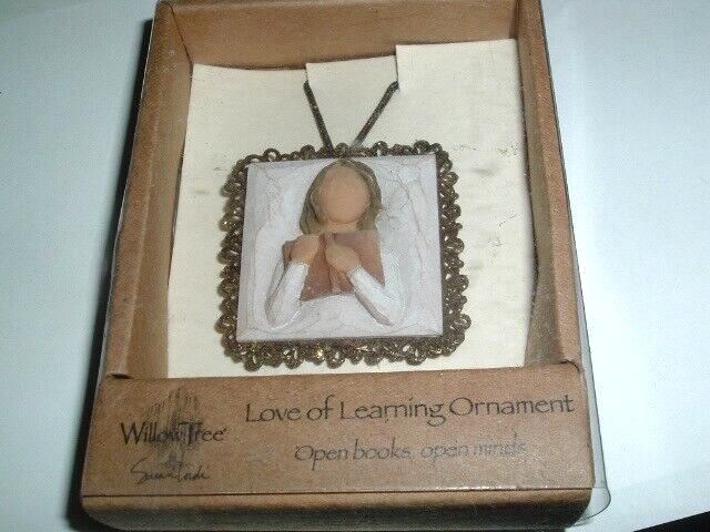 Willow Tree Love of Learning Ornament Open Books Open Minds New in Box