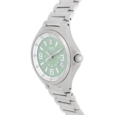 Victorinox Swiss Army 腕時計 Victorinox Swiss Army Women's Watch Base Camp Green Dial Steel