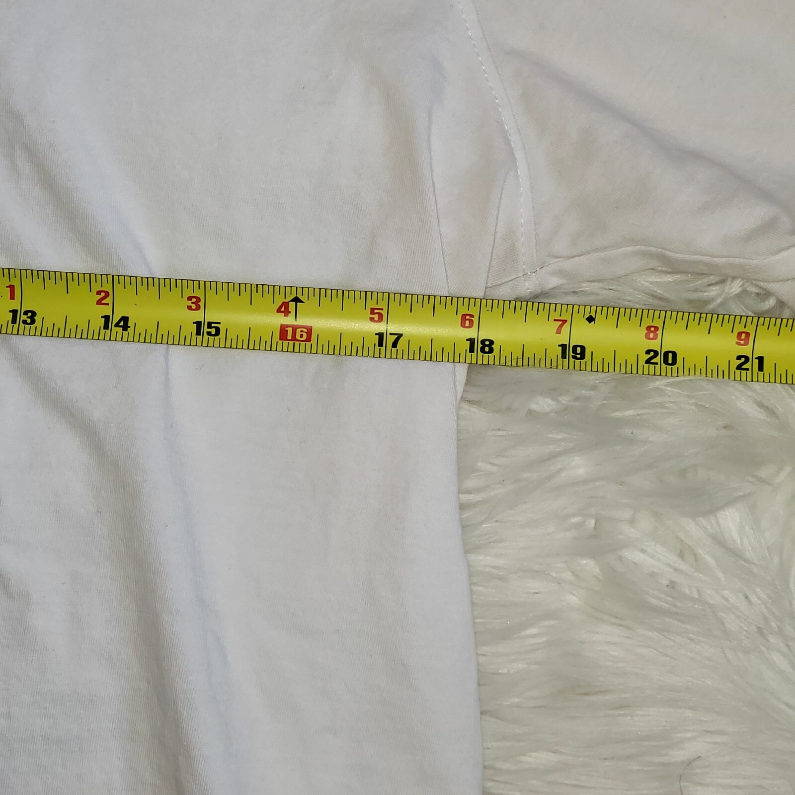 T shirt vintage FILA Biella Italia da uomo LG bianca maniche corte piccola macchia