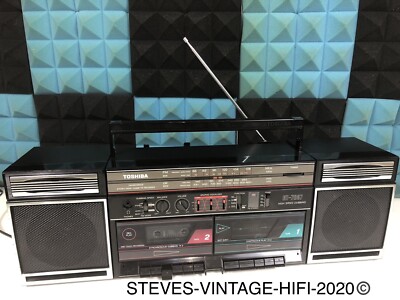 TOSHIBA RT-7037 FM/SW/MW/LW STEREO RADIO CASSETTE RECORDER