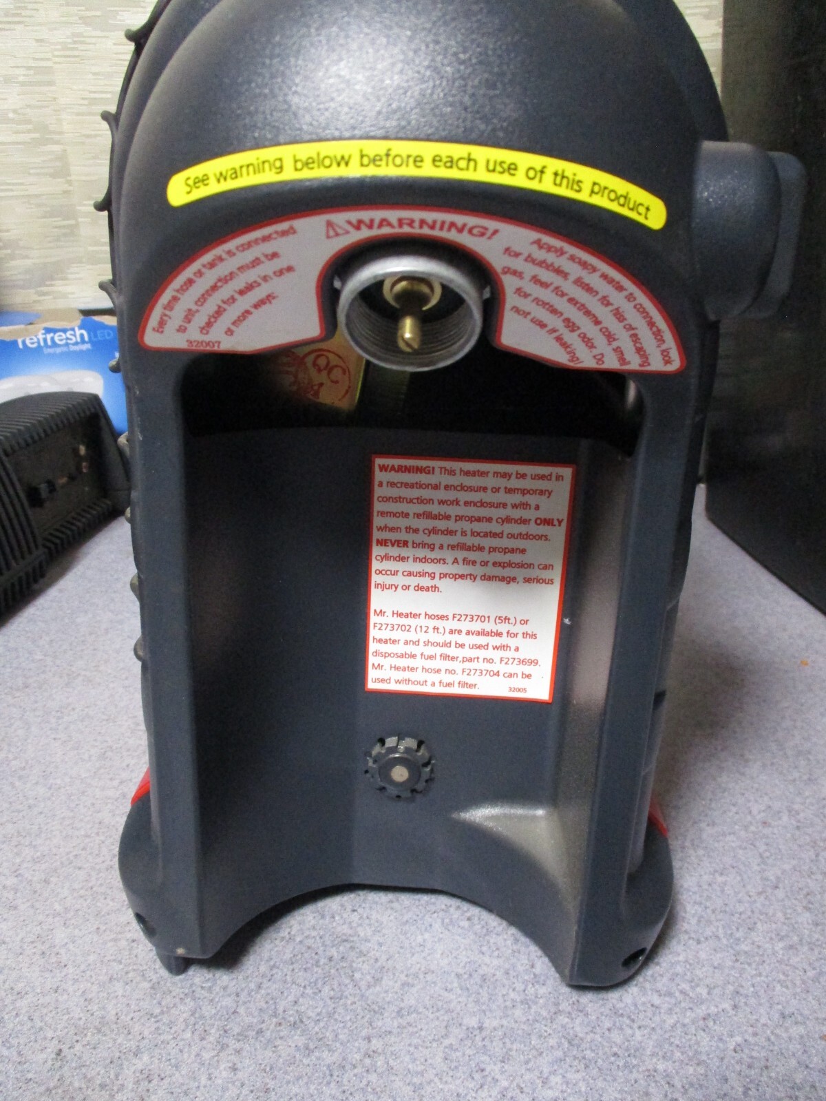MR. HEATER PORTABLE PROPANE BOTTLE HEATER NEW WITH OUT THE BOX