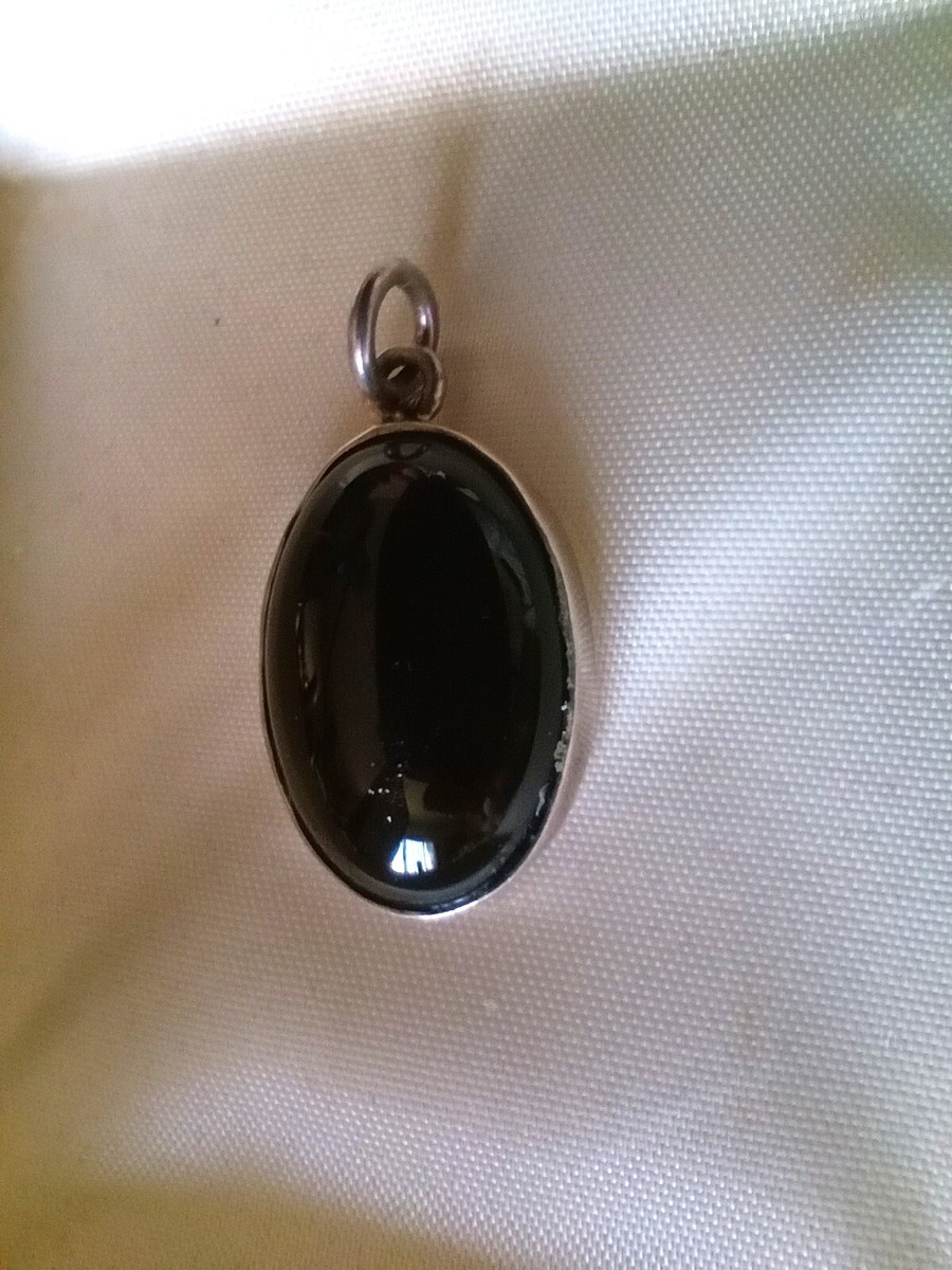 TAXCO  Vintage  DESIGNER    STERLING  SILVER   "ONYX"   PENDANT View 4