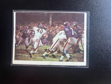 1966 Philadelphia Set-Break # 39 Bears Play Gale Sayers Rookie Year
