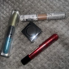 4 pc Hard Candy LIP Lot Lipgloss, Lip Lacquer, Liquid Eyeshadow , Eyeshadow