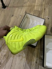 Size 7 Y - Nike Little Posite Pro - Volt