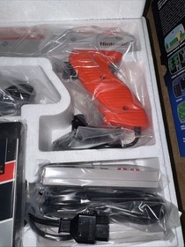 Nintendo NES Action Set Box Controller Gun Duck Hunt/Super Mario Bro Game New