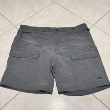 The North Face Shorts Mens Gray Nylon Hiking Cargo Utility D-Ring Pockets Trail