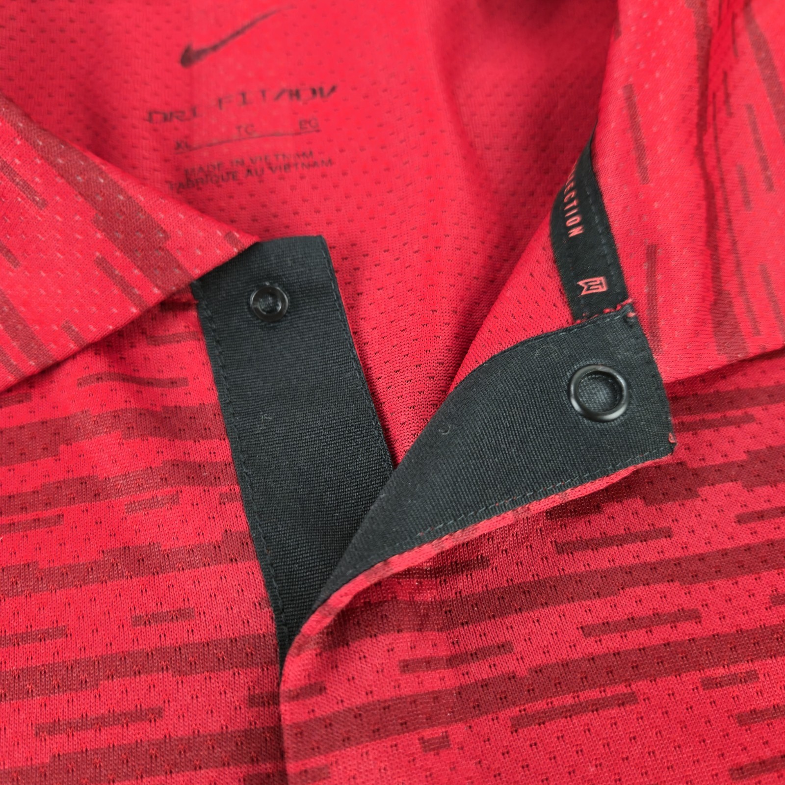 Men’s XL Nike Tiger Woods Dri-Fit ADV Blade Snap Red AOP Pattern Golf Polo Shirt thumbnail 5
