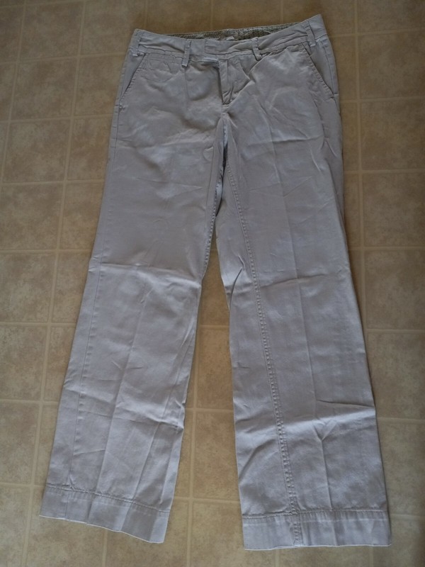 Womens Bass  Beige Khaki Pants Chino Sz 8