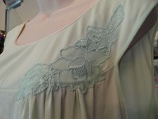 Ladies Vintage Sea Green Lorraine Nylon Nightgown - SZ M