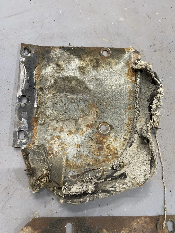 Ford Galaxie 500 500 XL 1963 LH RH guardabarros delantero protector contra salpicaduras panel de llenado OEM Foto 3 de 4