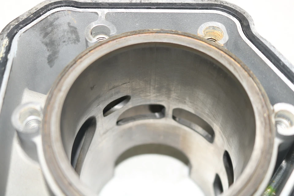 Ski-doo GTX 500SS 500 SS 2006 motor revoluciones cilindro jarra y pistón Foto 4 de 4