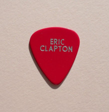 SUPER RARE:Eric Clapton & Jeff Beck guitar pick 2009 TOUR CONCERT STAGE PLECTRUM