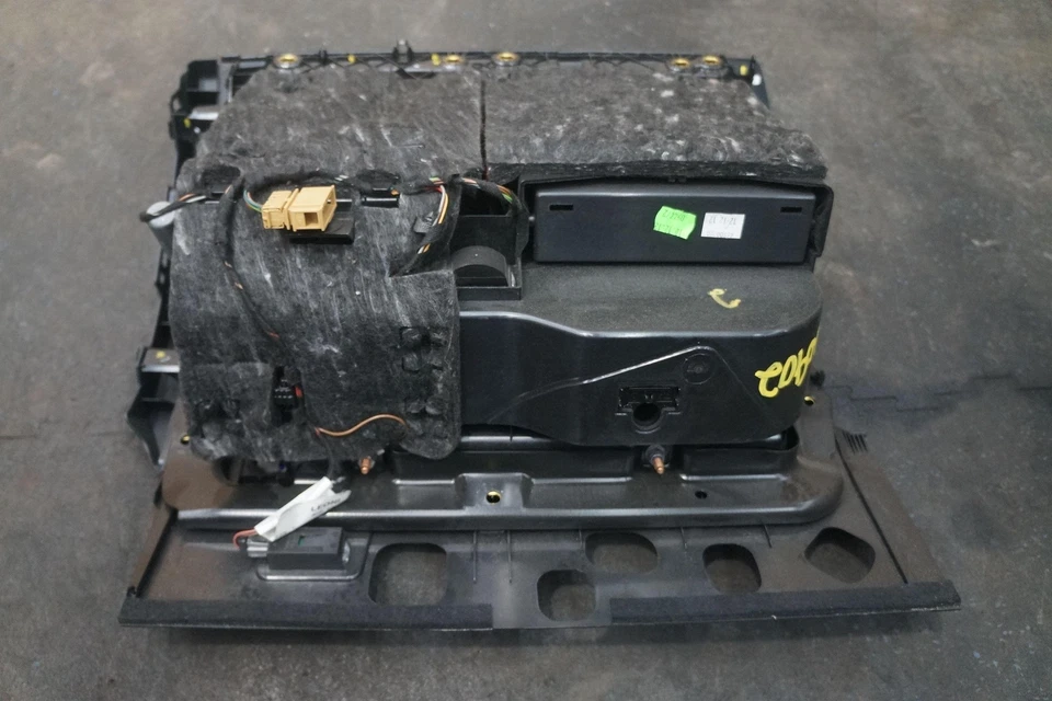 Guantera compartimento tablero bolsa de seguridad negra 4G1880302A 6 PS OEM Audi S7 2013-15 Foto 4 de 4