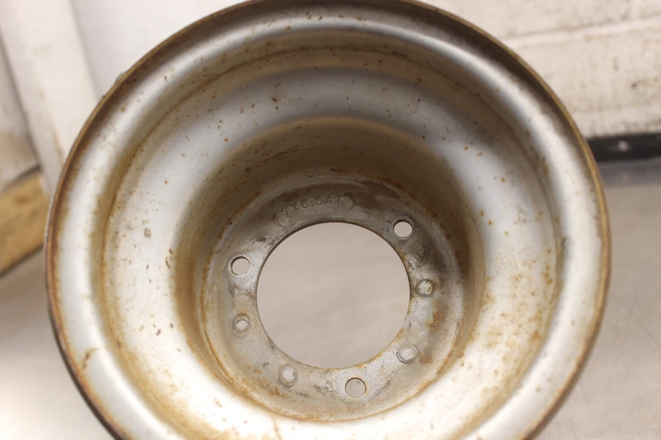 Llanta trasera Yamaha Moto 4 YFM80 1991 H4 Foto 4 de 4