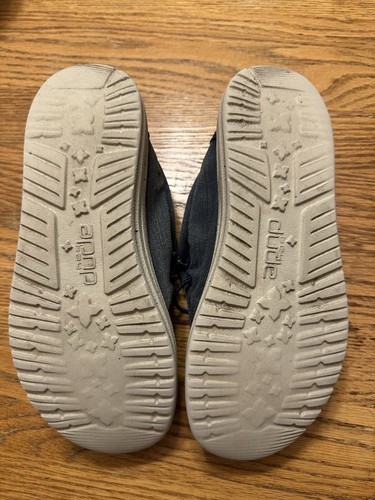 WALLY YOUTH WASHED CANVAS SIZE YT6 HEY DUDE Sz 7 Men Or 7.5 Women Gym Comfy Shoe - Picture 6 of 7